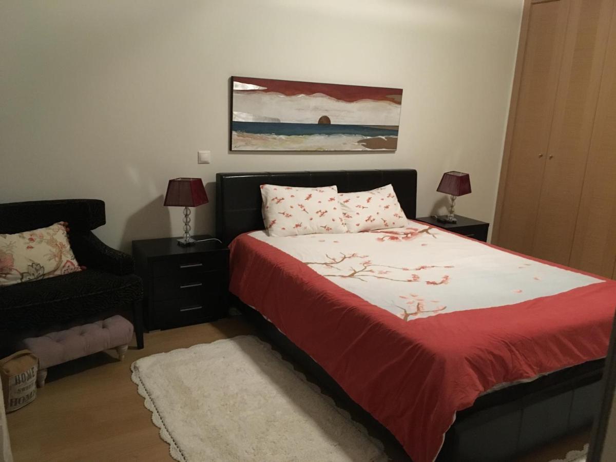 Lovely Apartment Near Airport And Nations Park, With Garage Loures Exterior photo