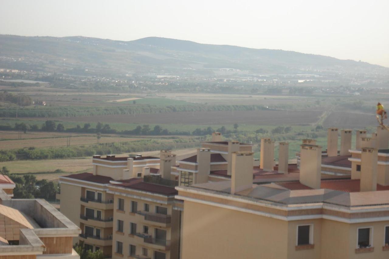 Lovely Apartment Near Airport And Nations Park, With Garage Loures Exterior photo